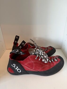 Five Ten 5.10 Coyote Red Stealth C4 Climbing Shoes Men’s Size 8 Women 9.5